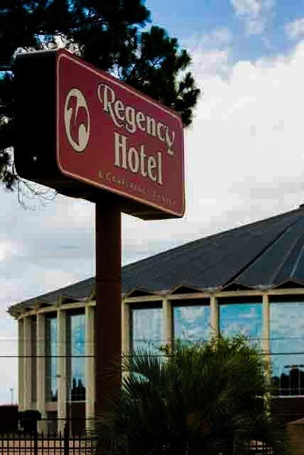 Regency Hotel & Conference Center Jackson Exteriör bild